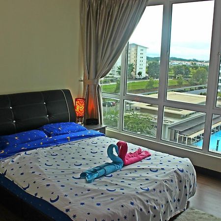 Roomstay @ Sri Utama Condominium Sandakan Exterior photo